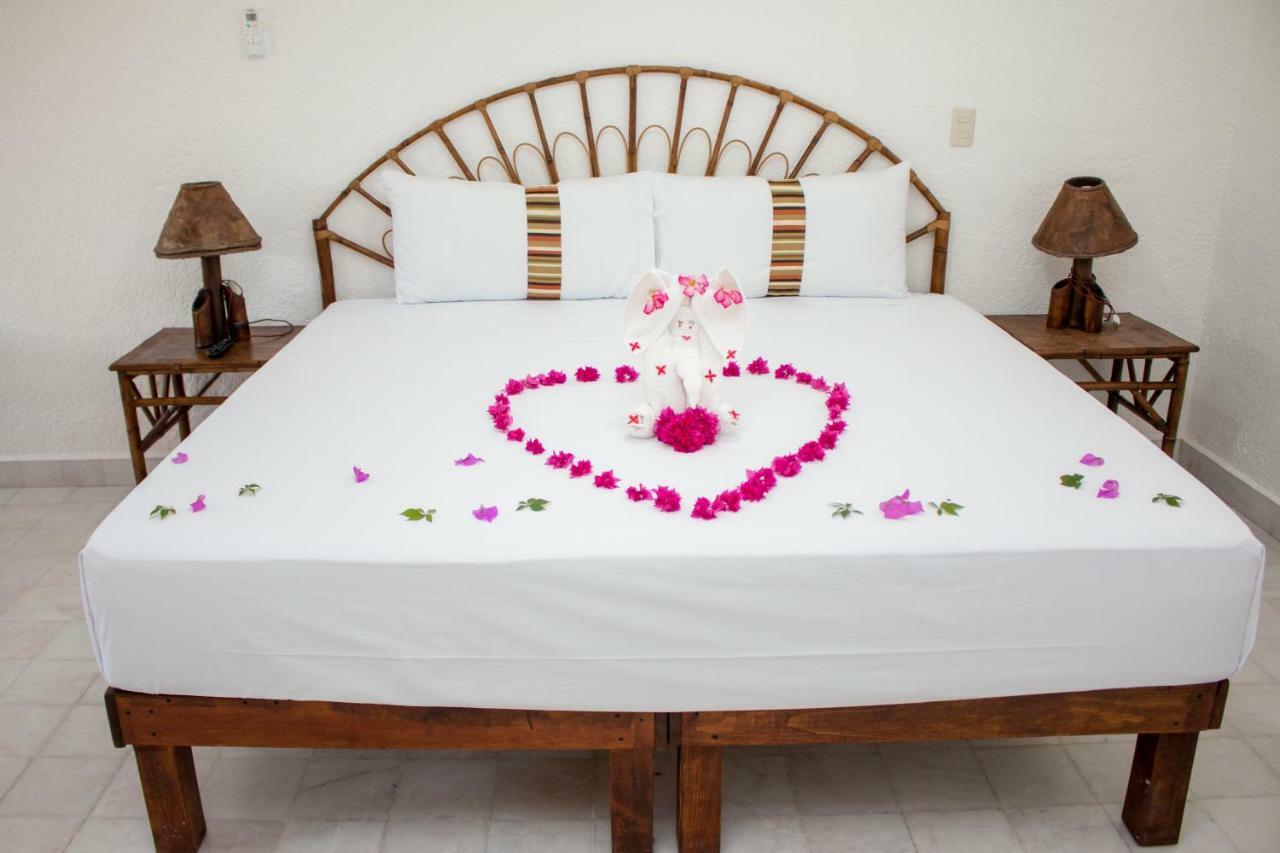 Villa Lupita Zihuatanejo Exterior foto